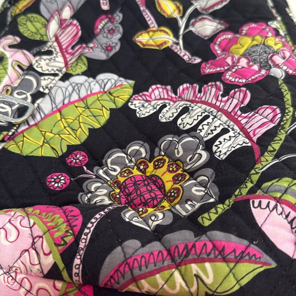Vera Bradley Backpack 🎒 Floral Quilted black pink greens - Picture 9 of 16